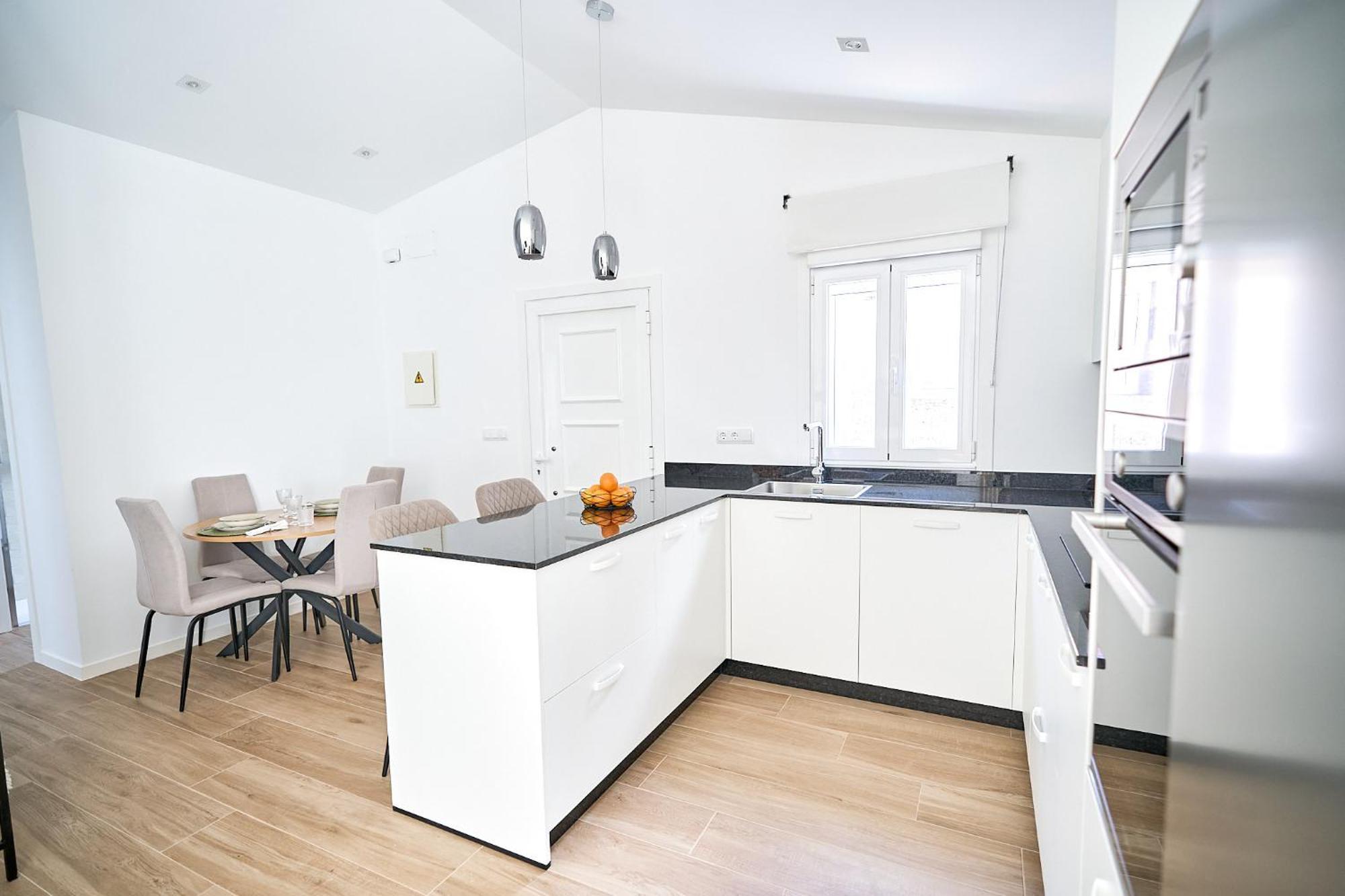 Apartamento Sanmartino Con Jacuzzi Tui Luaran gambar