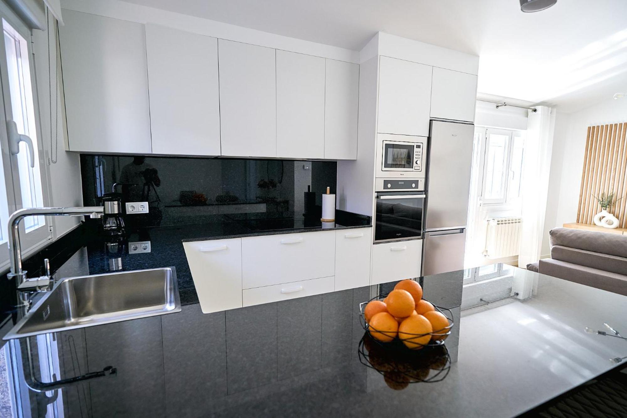Apartamento Sanmartino Con Jacuzzi Tui Luaran gambar